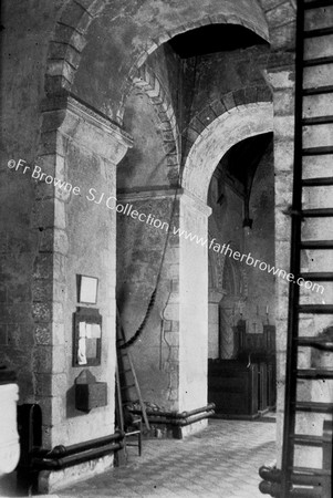 INTERIOR ARCHES UNDER TOWER